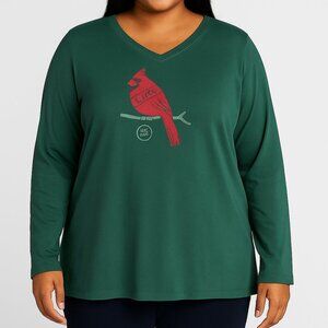 Life Is Good Women’s 3X Cardinal Graphic Long Sleeve Crusher V-Neck Tee Green